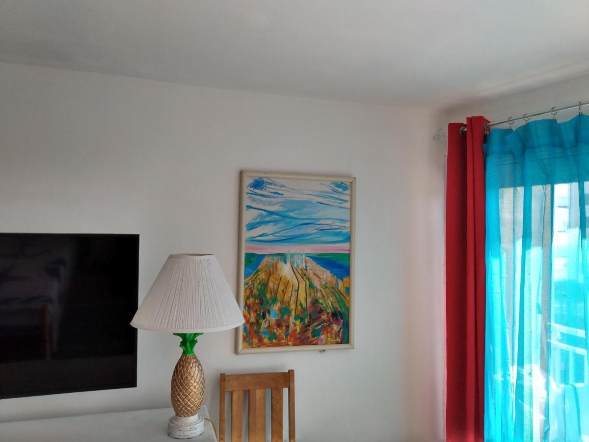 Ocean Balmy Warm Healing Breeze Under Sapphire Sky Year Round On Sunny Balcony Appartement Daytona Beach Buitenkant foto