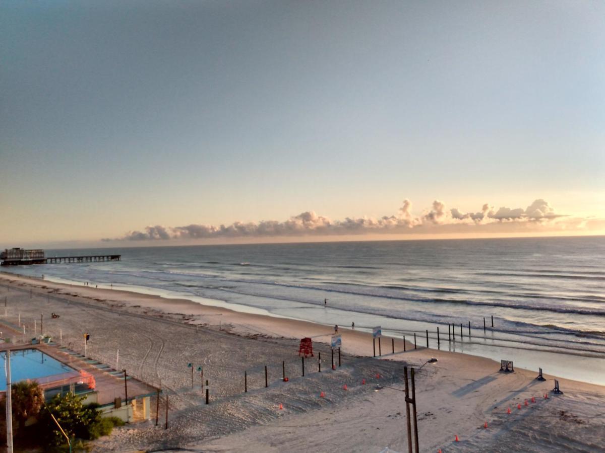 Ocean Balmy Warm Healing Breeze Under Sapphire Sky Year Round On Sunny Balcony Appartement Daytona Beach Buitenkant foto